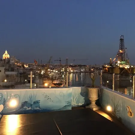 55 * Senglea